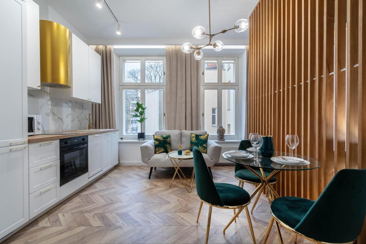 Golden Circles Apartment *