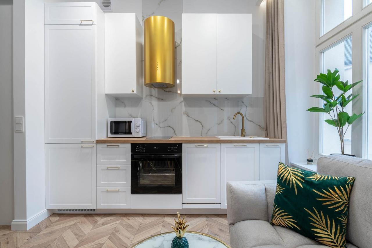 Golden Circles Apartment Poznan